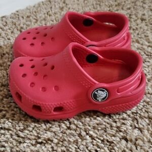 Toddler CROCS RED SHOES 5c. Exc Condition